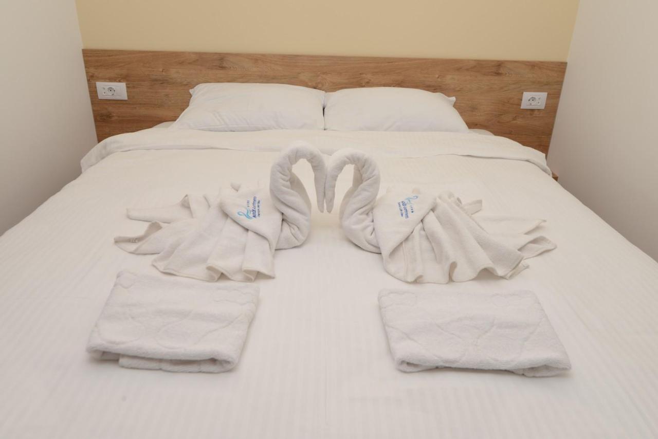 Noce Apartments - Premium Lake View Ohrid Buitenkant foto